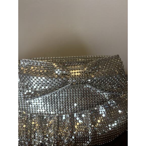 Vintage Felix And Rey Mesh Metal Evening Clutch, Bow - Picture 4 of 7